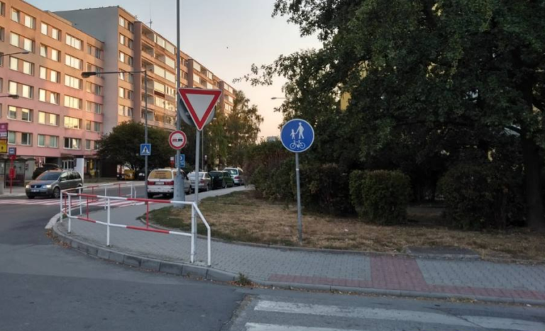 Kladno potřebuje lepší chodníky a cyklostezky!